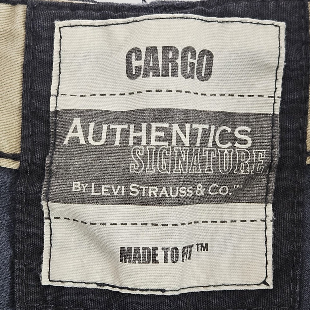 Cargo Shorts Navy Mens Authentics Signature By Levis Strauss & Co W40 - Picture 3 of 5